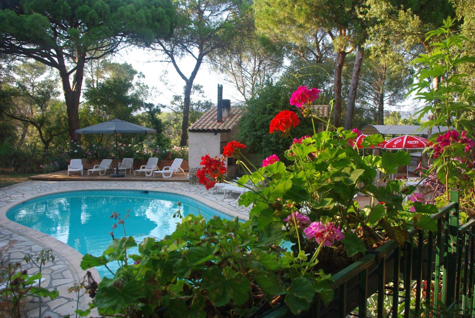 Location Villa Et Studios Roquebrune-sur Argens Kültér fotó